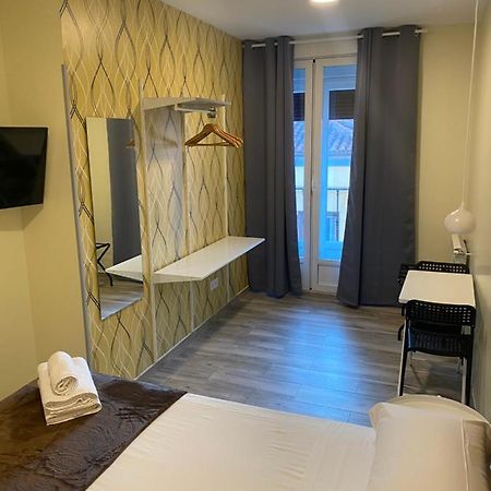 Hostal Alaska Μαδρίτη Εξωτερικό φωτογραφία