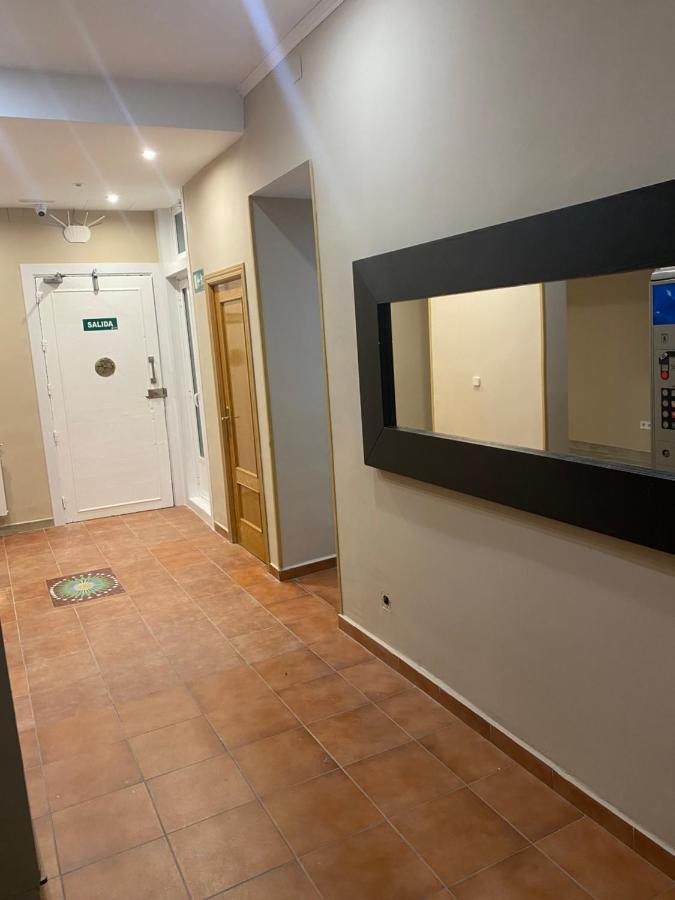 Hostal Alaska Μαδρίτη Εξωτερικό φωτογραφία