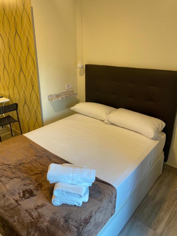Hostal Alaska Μαδρίτη Εξωτερικό φωτογραφία