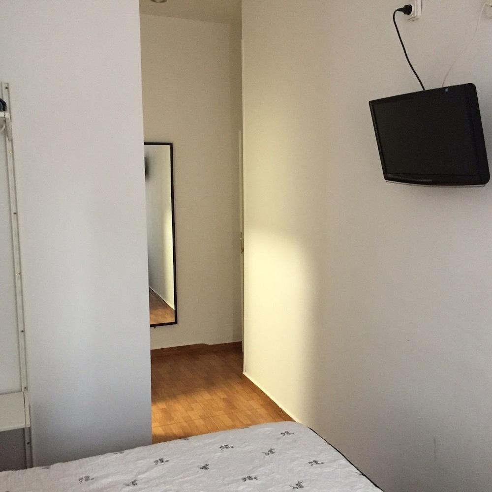 Hostal Alaska Μαδρίτη Εξωτερικό φωτογραφία